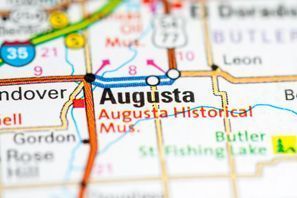 Aluguer de carros em Augusta, KS, Estados Unidos
