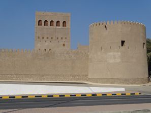 Aluguer de carros em Sohar, Oman